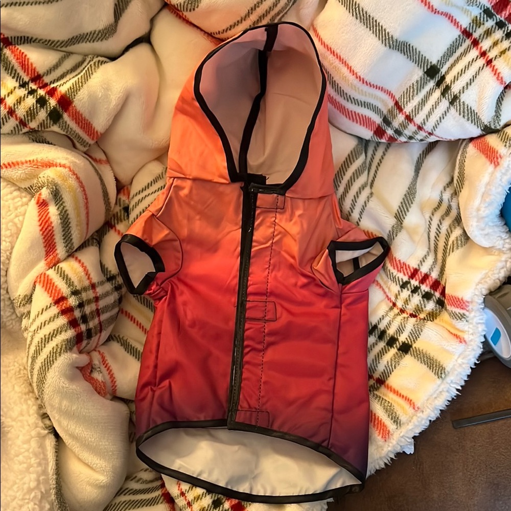4/$15 Gradient Hooded Pet Jacket